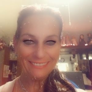 Meet your Posher, Kristin